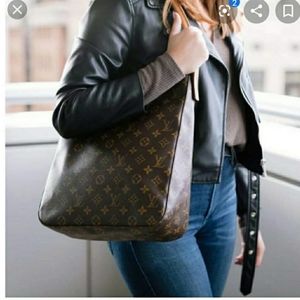 🌺🎀OFFER ❓❓🎀🌺 Louis Vuitton Looping GM